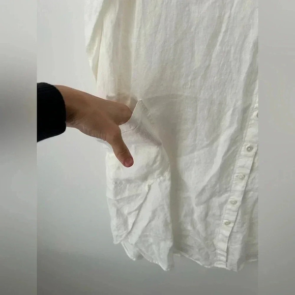 Ludia  k. 100% linen oversized white tunic - Picture 6 of 13